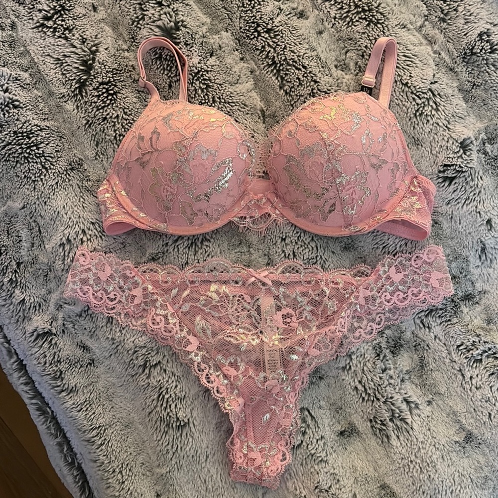 Victoria Secret Dream Angels Pink Lace Bra and Panty Set